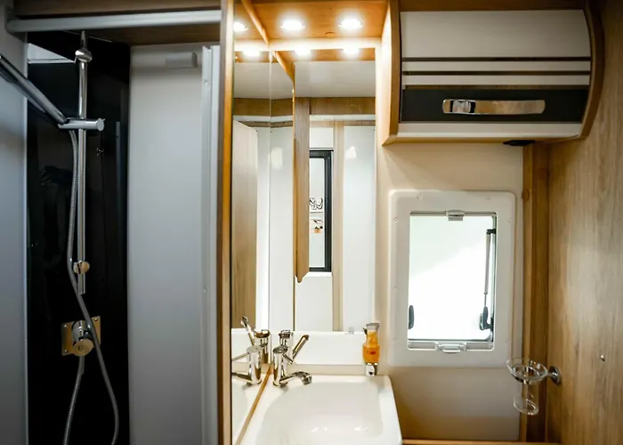 Camper Istra 럭셔리텐트 풀라