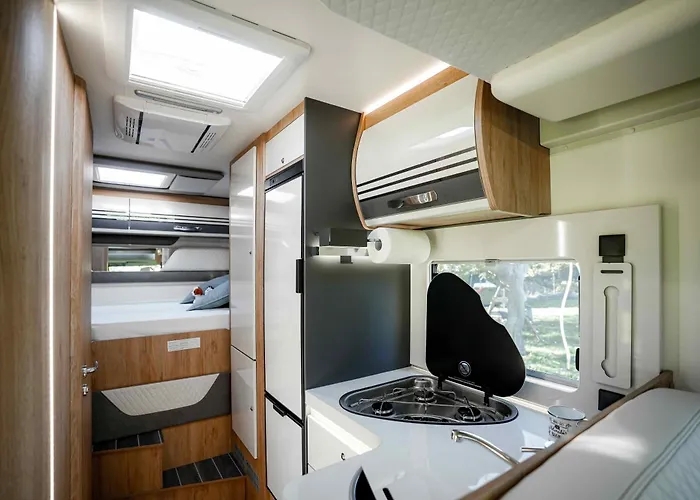 ラグジュアリーテント Camper Istra