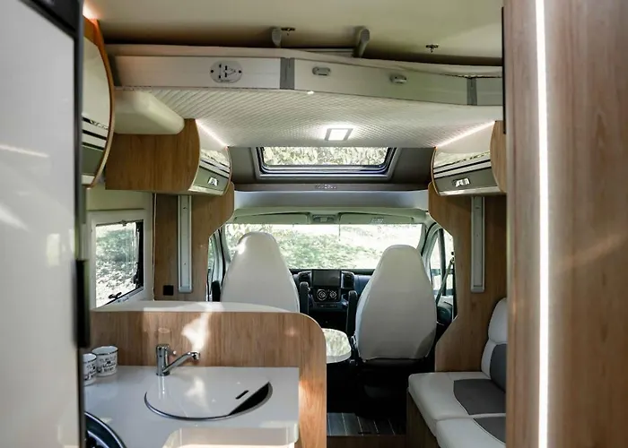 Camper Istra プーラ